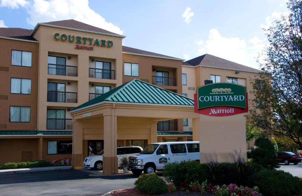 Courtyard by Marriott Nashville at Opryland Main image 1